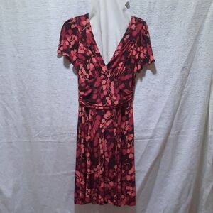 London Times Pink and Gray Flutter Sleeve Midi Dress